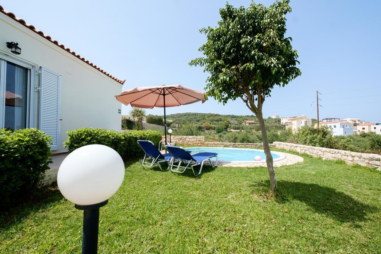 Chill And Relax In A Home With Pool Near The Beach Almirida Exteriör bild